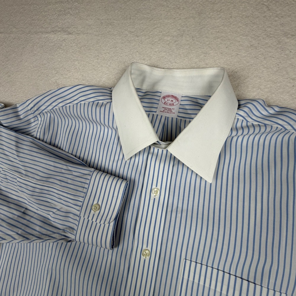 Brooks Brothers Traditional Fit Non-Iron Shirt Blue White Stripe 17-36 Mens